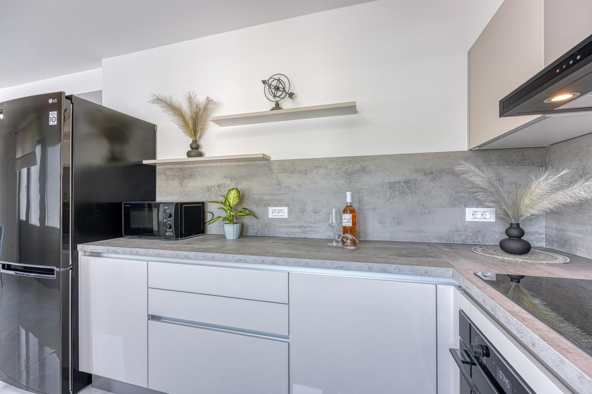 Apartment Luana With Private Pool