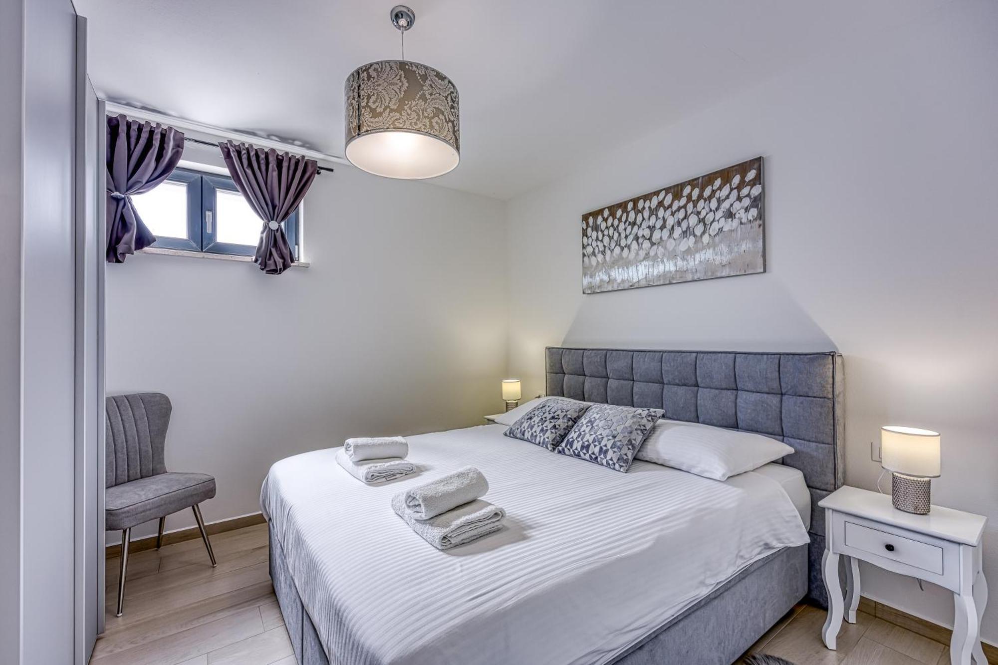 Apartment Luana With Private Pool *
